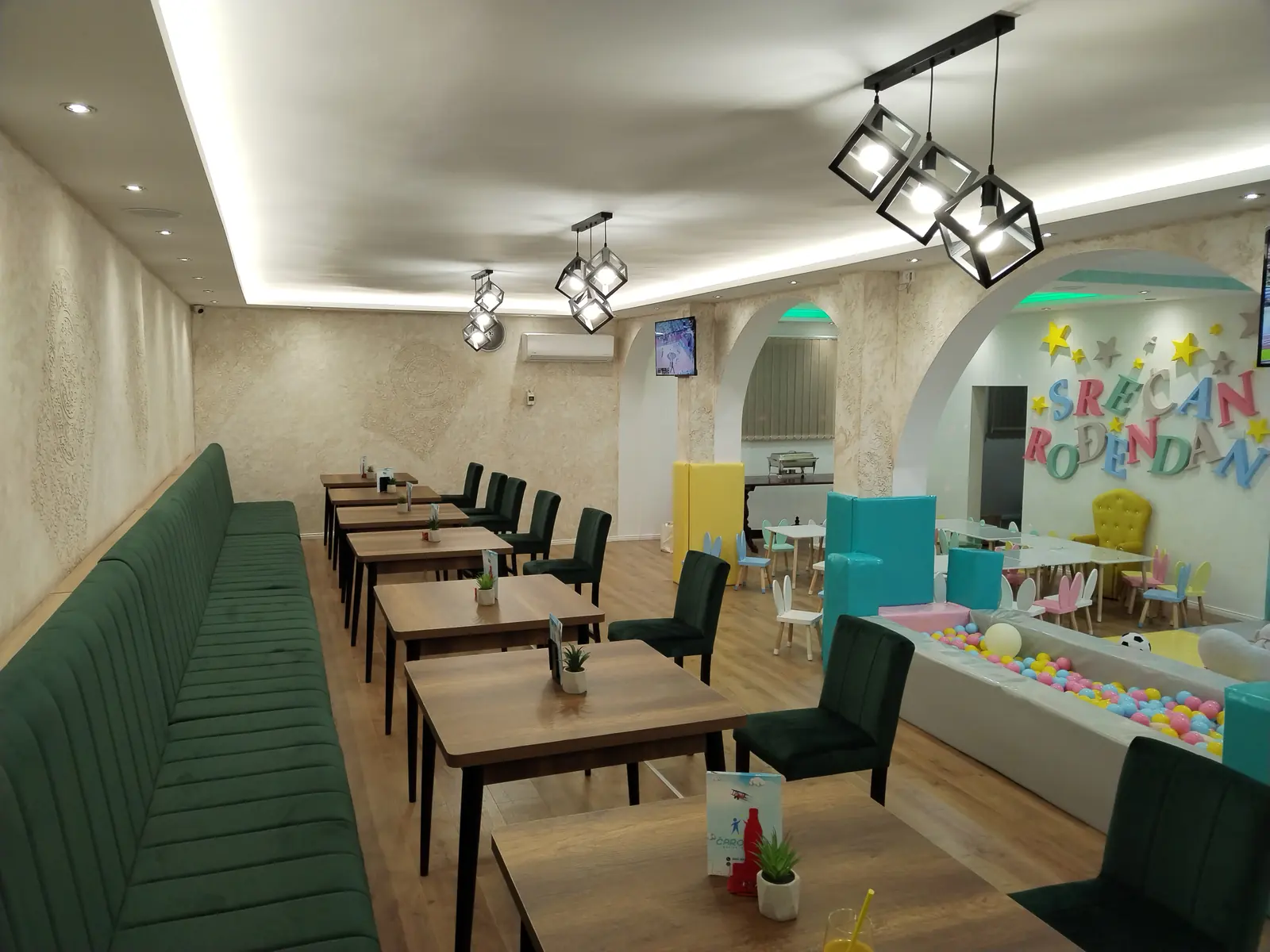Sala za roditelje i goste